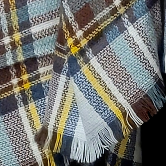 Blanket Scarf - Picture 1 of 1